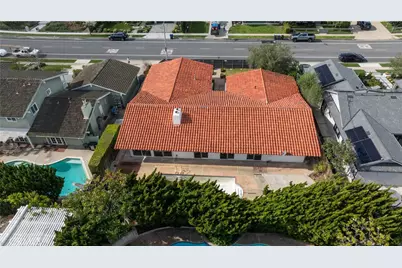 1412 Santiago Dr, Newport Beach, CA 92660 - Photo 19