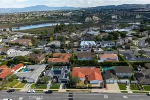 1412 Santiago Dr, Newport Beach, CA 92660 - Photo 23