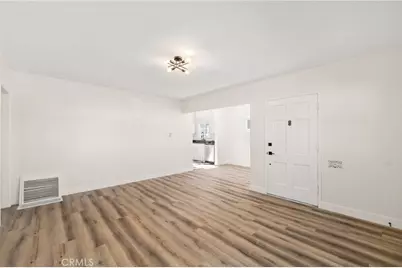 2151 Euclid Avenue, Long Beach, CA 90815 - Photo 11