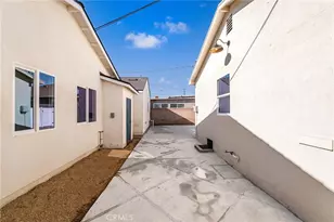 2151 Euclid Ave, Long Beach, CA 90815 - Photo 57
