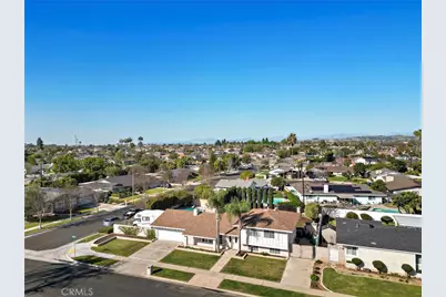 18161 Larkstone, North Tustin, CA 92705 - Photo 43