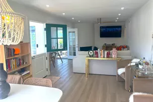 100 Yorktown, Newport Beach, CA 92660 - Photo 9