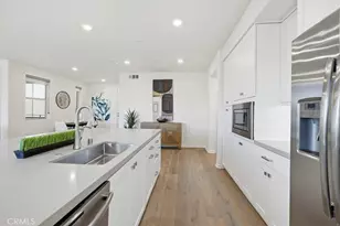 130 Tribeca, Irvine, CA 92612 - Photo 19