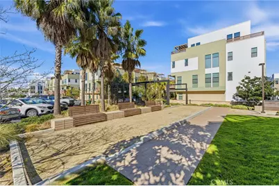 1650 Topanga Avenue, Costa Mesa, CA 92627 - Photo 35