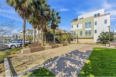 1650 Topanga Avenue, Costa Mesa, CA 92627 - Photo 35