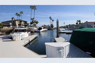 4403 W Coast, Newport Beach, CA 92663 - Photo 5