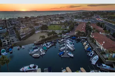 4403 W Coast, Newport Beach, CA 92663 - Photo 29