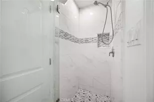 115 Morristown, Costa Mesa, CA 92626 - Photo 13