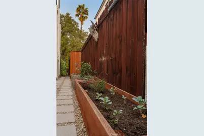 2958 Swan, Los Angeles, CA 90026 - Photo 35