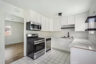 1940 Monrovia, Costa Mesa, CA 92627 - Photo 5