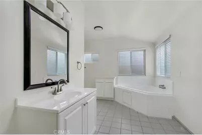 1940 Monrovia, Costa Mesa, CA 92627 - Photo 7