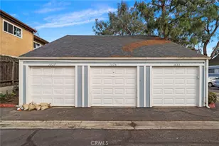 1025 Sea Breeze, Costa Mesa, CA 92627 - Photo 33