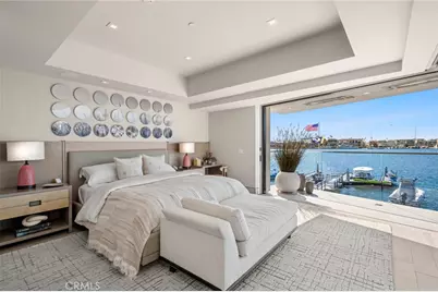 304 S Bay Front, Newport Beach, CA 92662 - Photo 23