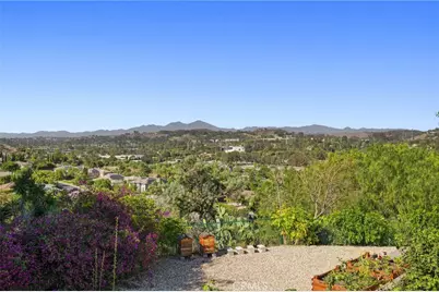 31527 Aguacate Road, San Juan Capistrano, CA 92675 - Photo 43