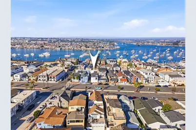 820 W Balboa Boulevard, Newport Beach, CA 92661 - Photo 3