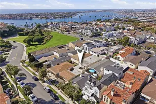 429 Carnation Ave, Corona del Mar, CA 92625 - Photo 5