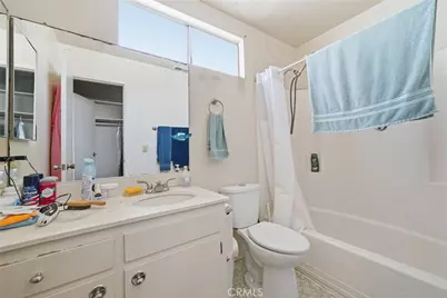 429 Carnation Avenue, Corona del Mar, CA 92625 - Photo 29