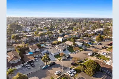 2229 Anaheim, Costa Mesa, CA 92627 - Photo 37
