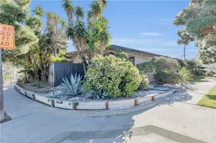 425 Ford, Costa Mesa, CA 92627 - Photo 3