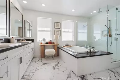 66 Chasma, Irvine, CA 91618 - Photo 25