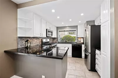 7 Oak Spring #319, Aliso Viejo, CA 92656 - Photo 9