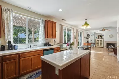 28853 Galaxy, Menifee, CA 92586 - Photo 9