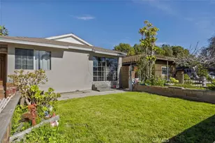 674 Senate St, Costa Mesa, CA 92627 - Photo 3