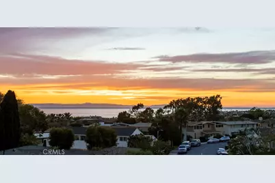 511 Seaward, Corona del Mar, CA 92625 - Photo 3