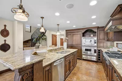 1414 W Oceanfront, Newport Beach, CA 92661 - Photo 11