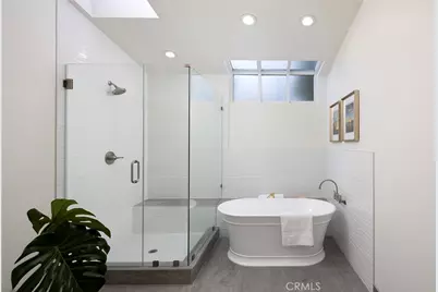 502 Kings Rd, Newport Beach, CA 92663 - Photo 19