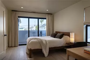 2212 Cliff Dr, Newport Beach, CA 92663 - Photo 33