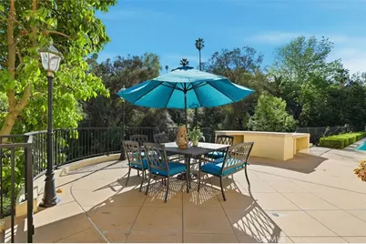 1852 Sharon, Santa Ana, CA 92705 - Photo 49