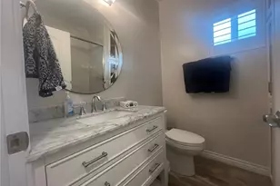 25 Saratoga, Newport Beach, CA 92660 - Photo 15