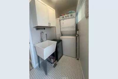 25 Saratoga, Newport Beach, CA 92660 - Photo 17