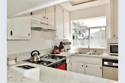 2330 Vanguard #F102, Costa Mesa, CA 92626 - Photo 7