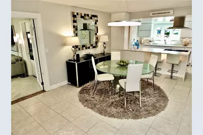 250 Bucknell Rd, Costa Mesa, CA 92626 - Photo 11