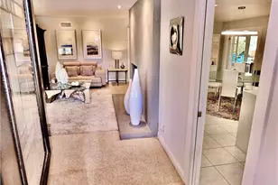 250 Bucknell Rd, Costa Mesa, CA 92626 - Photo 5