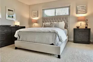 250 Bucknell Rd, Costa Mesa, CA 92626 - Photo 33