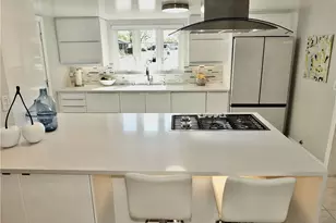 250 Bucknell Rd, Costa Mesa, CA 92626 - Photo 15