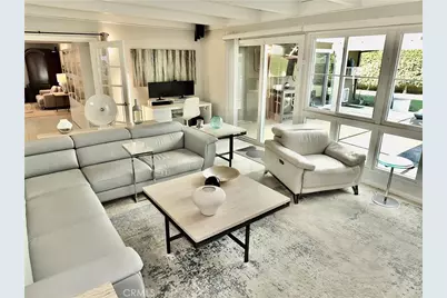 250 Bucknell Rd, Costa Mesa, CA 92626 - Photo 31