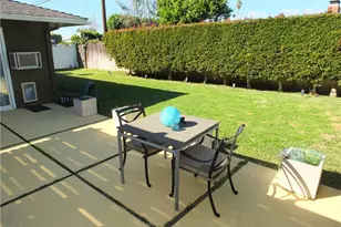 250 Bucknell Rd, Costa Mesa, CA 92626 - Photo 45