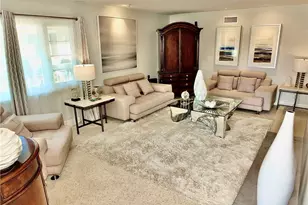 250 Bucknell Rd, Costa Mesa, CA 92626 - Photo 5