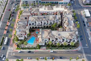 200 Pacific Coast Hwy, Huntington Beach, CA 92648 - Photo 3