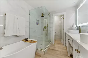 200 Pacific Coast Hwy, Huntington Beach, CA 92648 - Photo 21