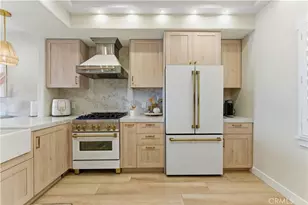 200 Pacific Coast Hwy, Huntington Beach, CA 92648 - Photo 5