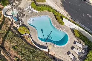 25 Lucerne St, Newport Beach, CA 92660 - Photo 45