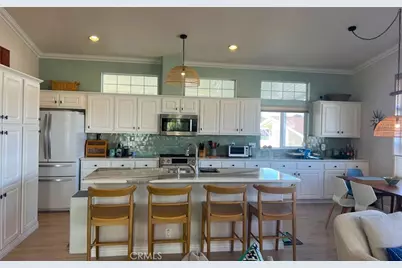 118 Yorktown, Newport Beach, CA 92660 - Photo 9
