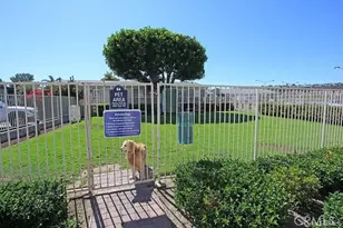 118 Yorktown, Newport Beach, CA 92660 - Photo 33