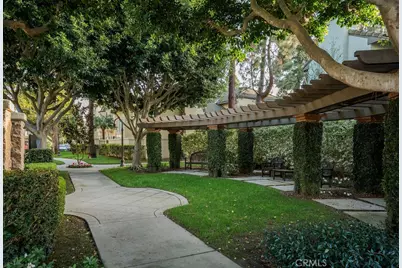 17 Auvergne, Newport Coast, CA 92657 - Photo 35