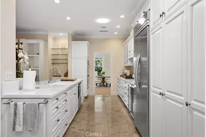 1 Rue Deauville, Newport Beach, CA 92660 - Photo 17